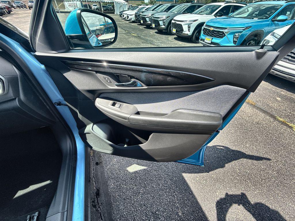 new 2026 Chevrolet TrailBlazer car, priced at $29,657