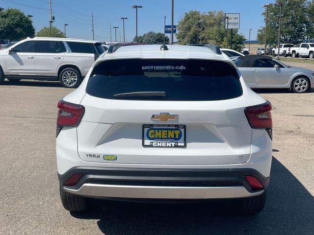 new 2025 Chevrolet Trax car, priced at $24,985