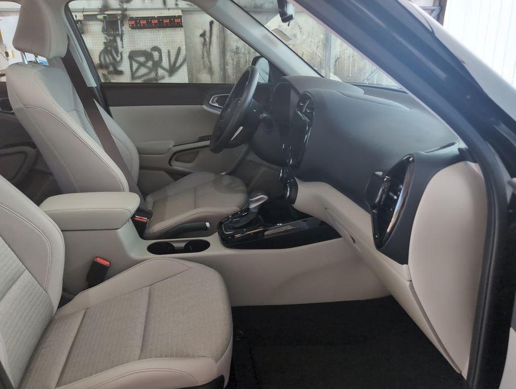 used 2024 Kia Soul car, priced at $19,928