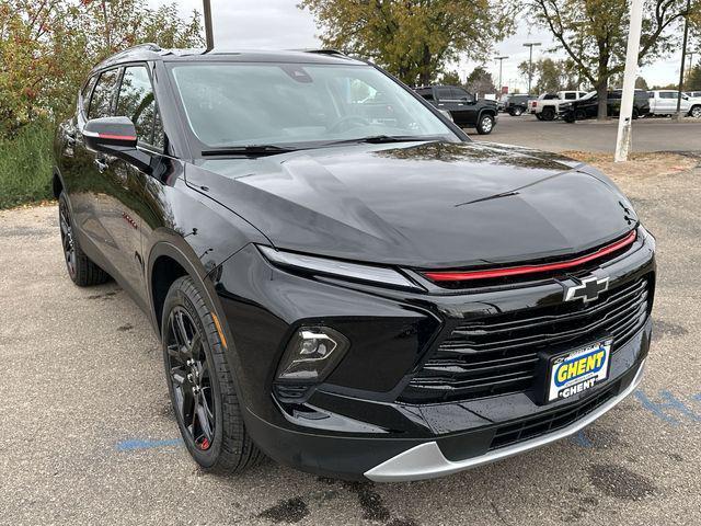 new 2025 Chevrolet Blazer car