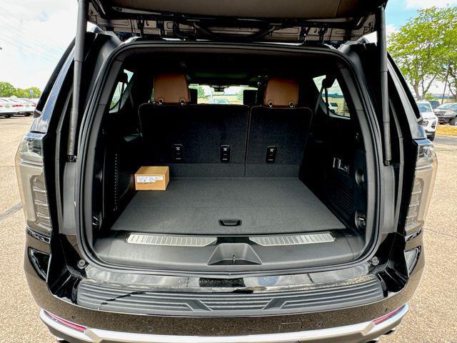 new 2025 Chevrolet Suburban car, priced at $99,225