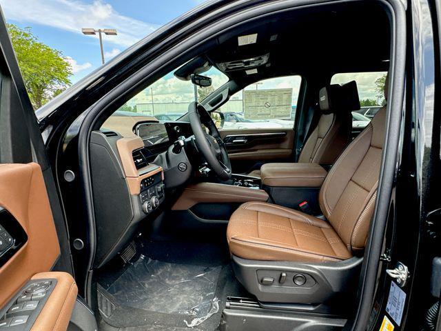 new 2025 Chevrolet Suburban car, priced at $99,225