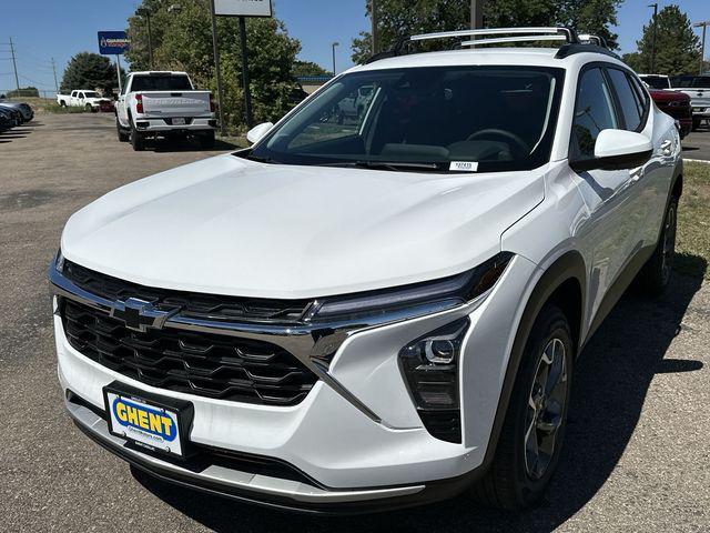 new 2025 Chevrolet Trax car, priced at $25,685