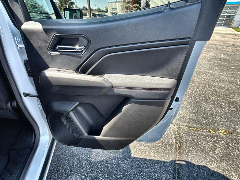 new 2025 Chevrolet Colorado car, priced at $45,909