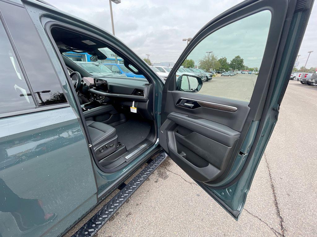 new 2026 Chevrolet Suburban car, priced at $79,485