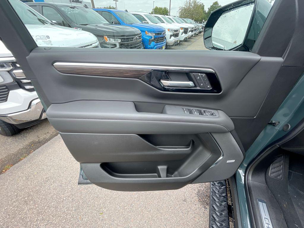 new 2026 Chevrolet Suburban car, priced at $79,485