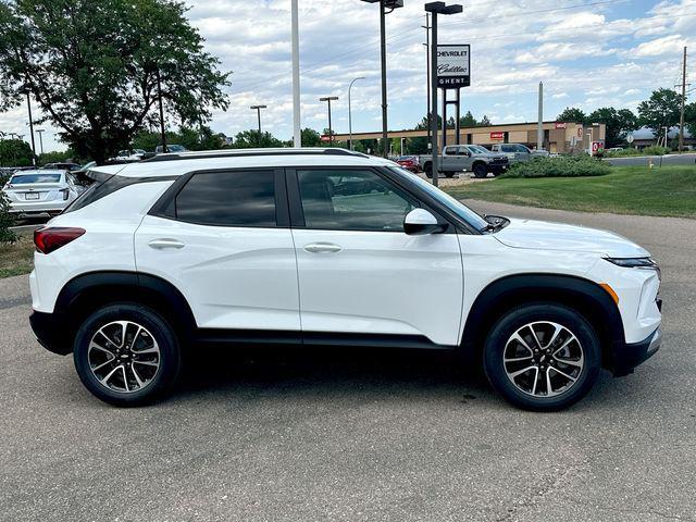 new 2025 Chevrolet TrailBlazer car, priced at $26,585