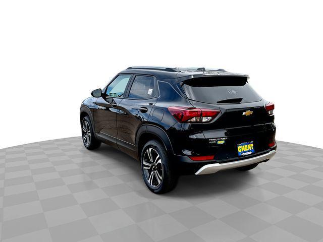 new 2025 Chevrolet TrailBlazer car, priced at $32,565