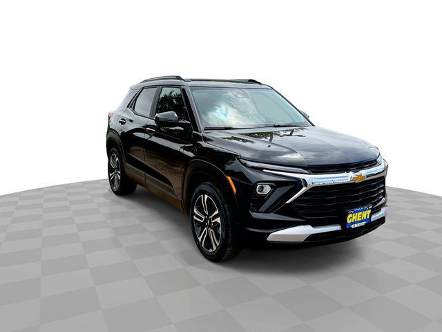 new 2025 Chevrolet TrailBlazer car, priced at $32,565