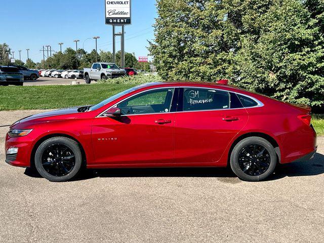 new 2024 Chevrolet Malibu car, priced at $29,690