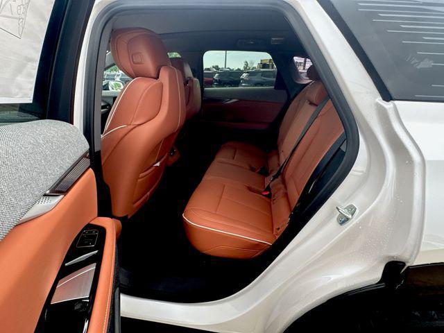 new 2025 Cadillac OPTIQ car, priced at $60,715