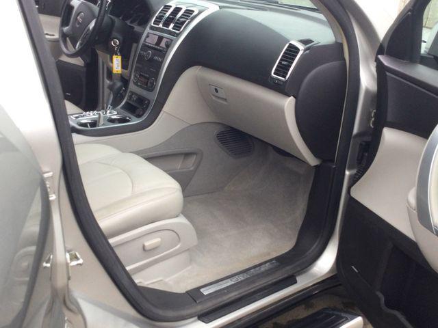 used 2008 GMC Acadia car, priced at $9,193