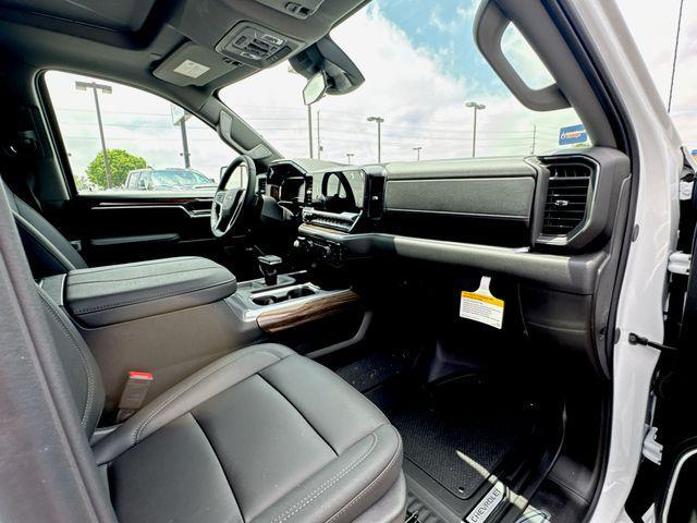 new 2025 Chevrolet Silverado 1500 car, priced at $67,670