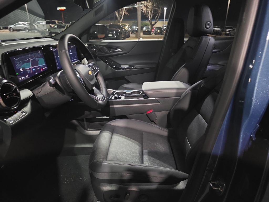 new 2026 Chevrolet Equinox car, priced at $34,545