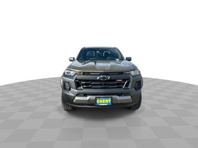 new 2025 Chevrolet Colorado car, priced at $48,040