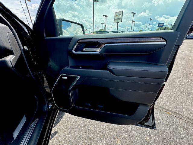 new 2025 Chevrolet Silverado 1500 car, priced at $68,735