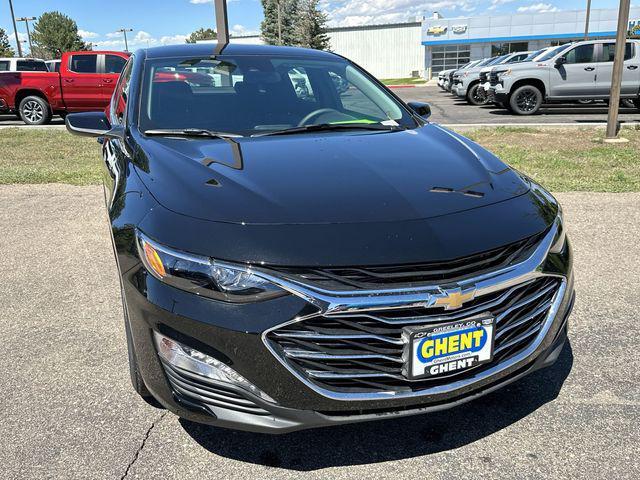 new 2024 Chevrolet Malibu car, priced at $29,195