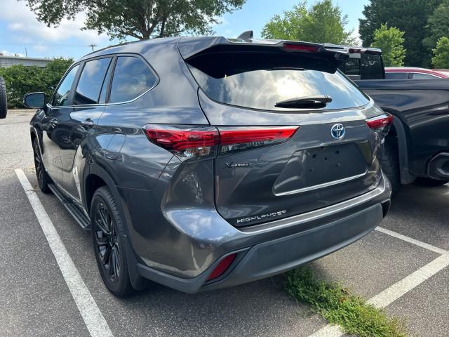 used 2023 Toyota Highlander Hybrid car, priced at $42,548