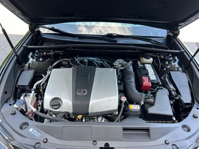 used 2024 Lexus ES 350 car, priced at $44,861