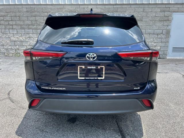 used 2021 Toyota Highlander car, priced at $32,182