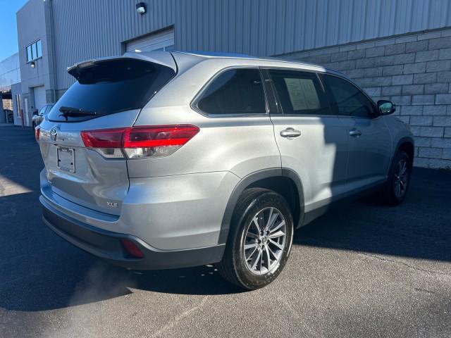 used 2019 Toyota Highlander car, priced at $26,991