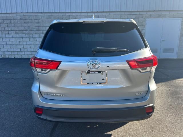 used 2019 Toyota Highlander car, priced at $26,991