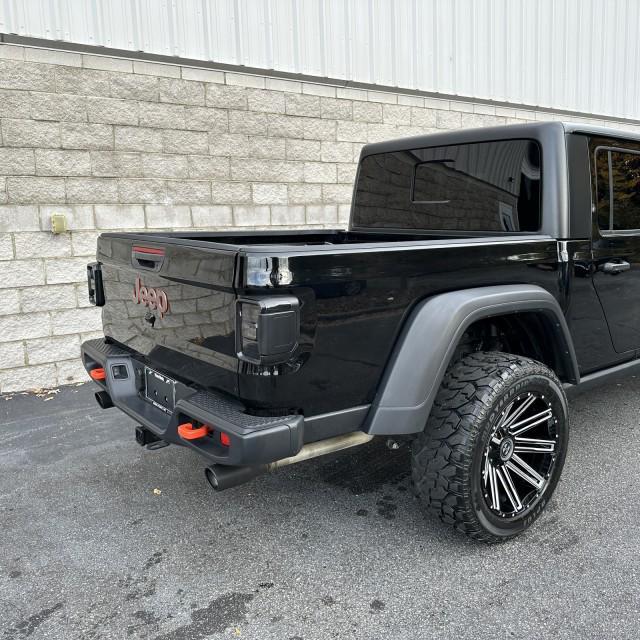 used 2022 Jeep Gladiator car, priced at $42,125