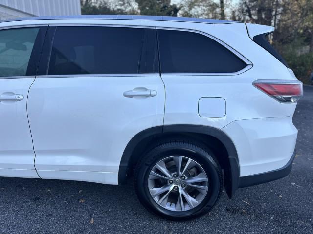 used 2014 Toyota Highlander car, priced at $15,954