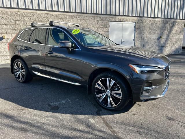 used 2022 Volvo XC60 car, priced at $32,501