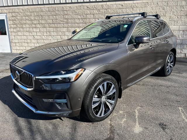 used 2022 Volvo XC60 car, priced at $32,501