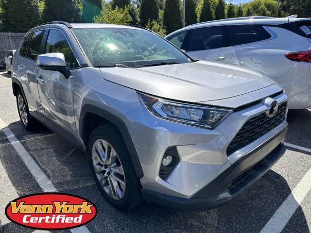 used 2020 Toyota RAV4 car, priced at $25,394