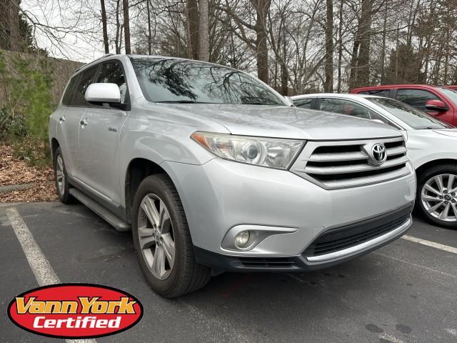 used 2013 Toyota Highlander car, priced at $11,727