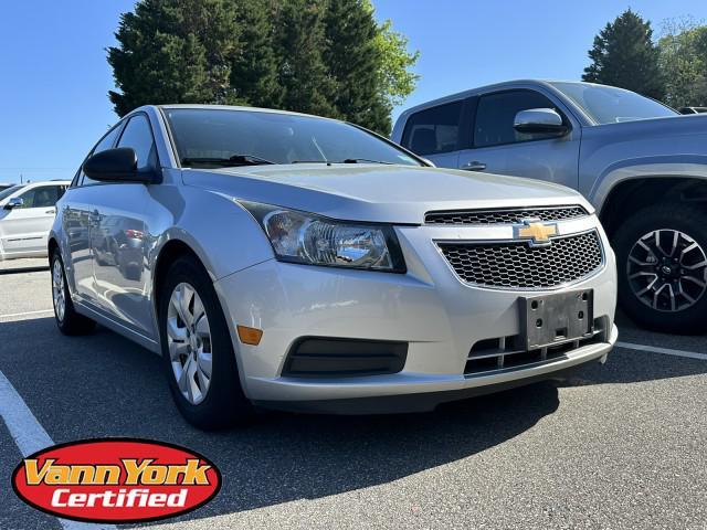 used 2014 Chevrolet Cruze car, priced at $9,631