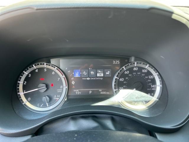 used 2023 Toyota Highlander car, priced at $32,529