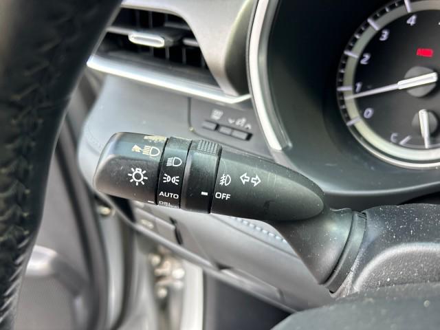 used 2022 Toyota Highlander car, priced at $35,548