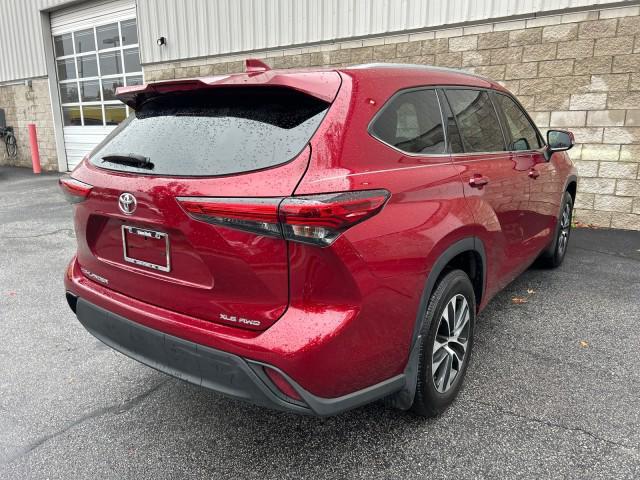 used 2020 Toyota Highlander car, priced at $31,995