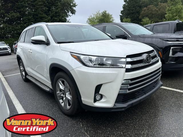 used 2017 Toyota Highlander car, priced at $28,942