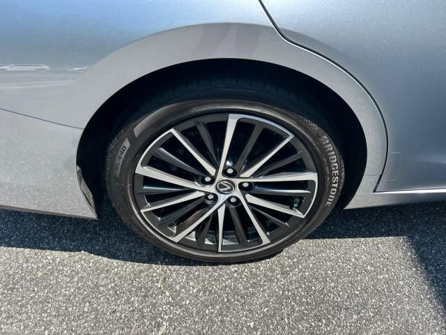 used 2024 Lexus ES 350 car, priced at $43,147