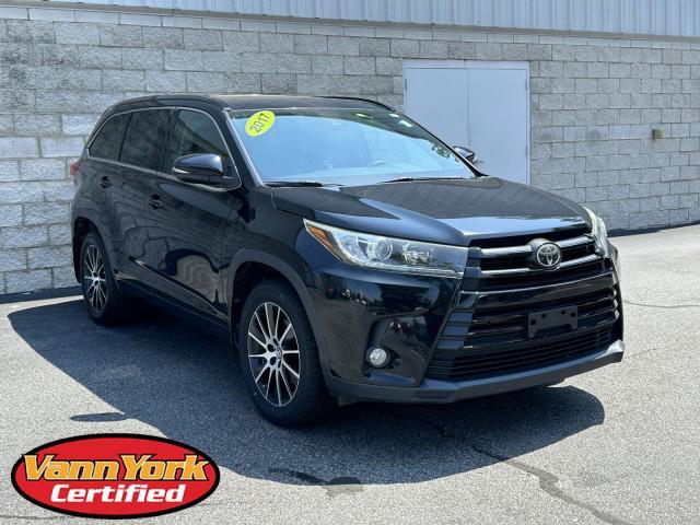 used 2017 Toyota Highlander car, priced at $23,141