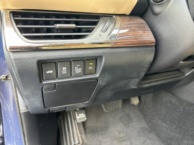 used 2015 Toyota Avalon Hybrid car, priced at $16,824