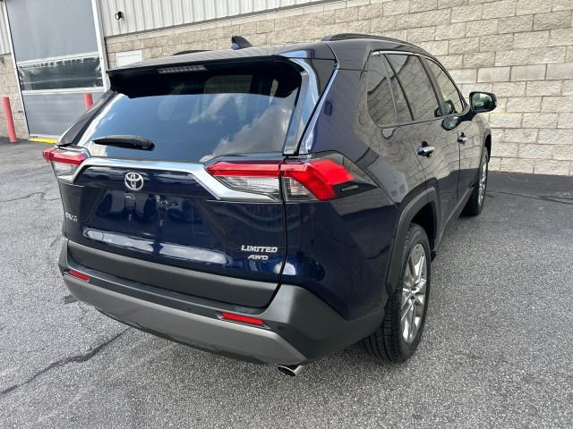 used 2019 Toyota RAV4 car, priced at $27,084