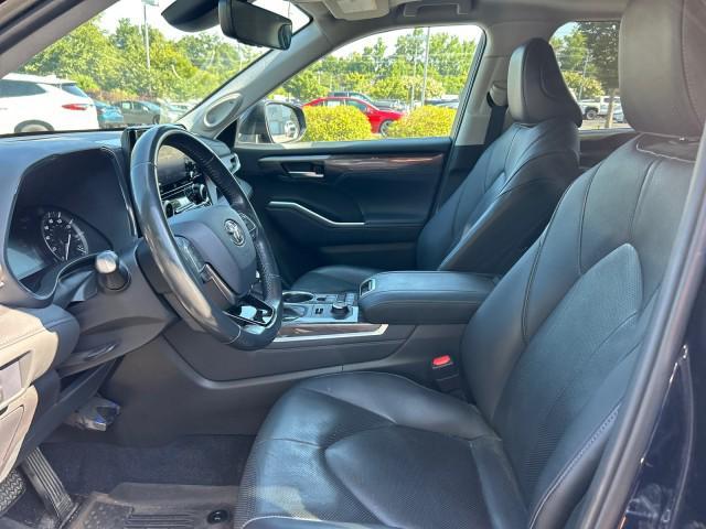 used 2020 Toyota Highlander car, priced at $36,458