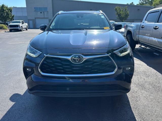 used 2020 Toyota Highlander car, priced at $36,458