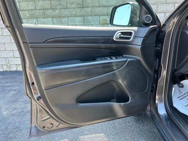 used 2019 Jeep Grand Cherokee car, priced at $19,833
