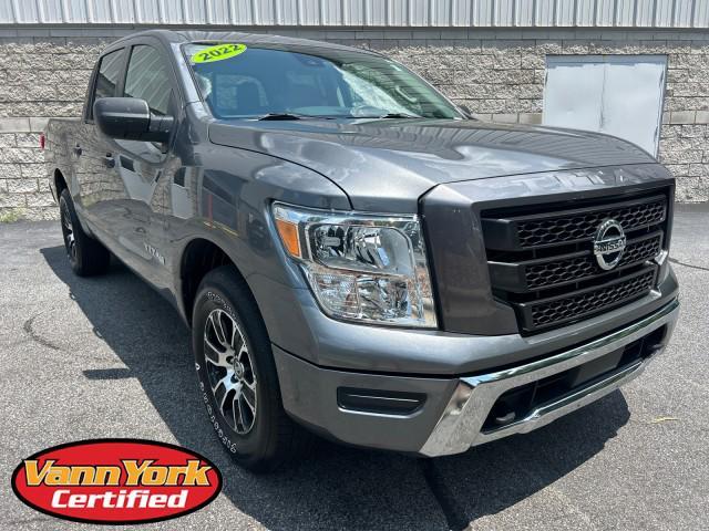 used 2022 Nissan Titan car, priced at $26,096
