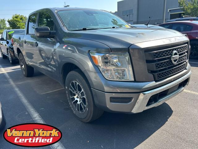 used 2022 Nissan Titan car, priced at $26,096
