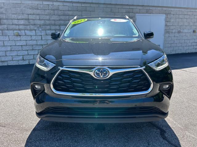 used 2023 Toyota Highlander Hybrid car, priced at $45,727