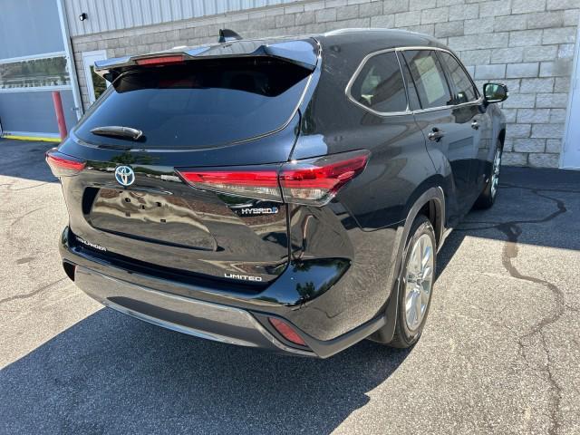 used 2023 Toyota Highlander Hybrid car, priced at $45,727