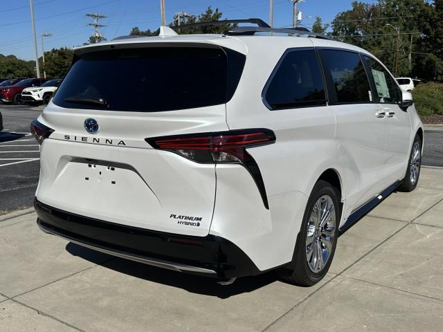 new 2024 Toyota Sienna car, priced at $58,082