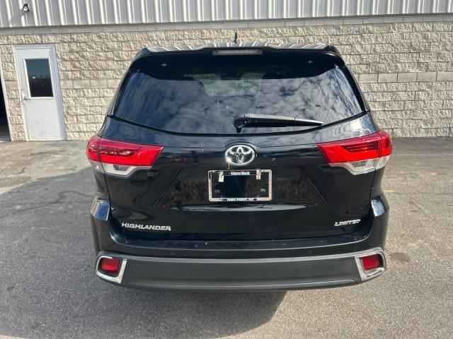 used 2018 Toyota Highlander car, priced at $25,727